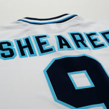 Load image into Gallery viewer, 1995/97 Shearer #9 England Retro Umbro Football Shirt (L) Euro 96 Netherlands9