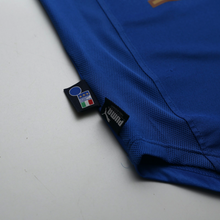 Load image into Gallery viewer, 2004/06 Baggio #10 Italy Vintage PUMA Home Football Shirt (S)13