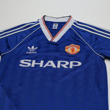 Load image into Gallery viewer, 1988/90 Robson #7 Manchester United adidas Originals Away Football Shirt (S)2