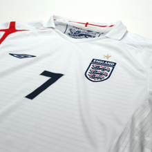Load image into Gallery viewer, 2005/07 Beckham #7 England Vintage Umbro Home Football Shirt (L) WC 20064