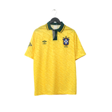 Load image into Gallery viewer, 1991/93 Brazil Vintage Umbro Home Football Shirt (L)0