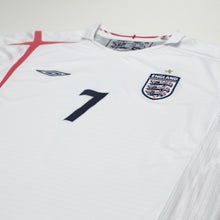 Load image into Gallery viewer, 2005/07 Beckham #7 England Vintage Umbro Home Football Shirt (XL) World Cup 2006