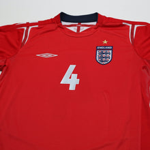 Load image into Gallery viewer, 2004/06 Gerrard #4 England Vintage Umbro Away Football Shirt (M) EURO 20042