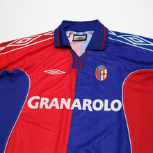 Load image into Gallery viewer, 2000/01 Signori #10 Bologna Vintage Umbro Home Football Shirt (M)2