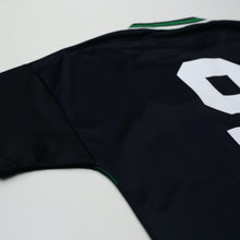 Load image into Gallery viewer, 1994/96 Van Hooijdonk #9 Celtic Vintage Umbro Away Football Shirt (L)11