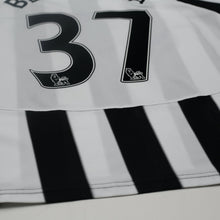 Load image into Gallery viewer, 2010/11 Ben Arfa #37 Newcastle United Vintage PUMA LS Home Football Shirt (M)11
