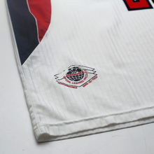 Load image into Gallery viewer, 1997/99 Owen #20 England Vintage Umbro Home Football Shirt (L/XL) WC 1998