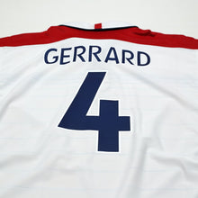 Load image into Gallery viewer, 2003/05 Gerrard #4 England Vintage Umbro Home Football Shirt (XL) EURO 200410