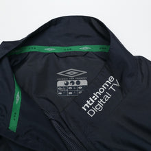 Load image into Gallery viewer, 2001/03 Celtic Vintage Umbro Football Track Top Jacket (L)8