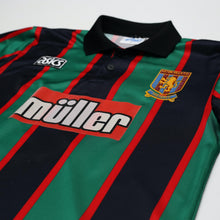 Load image into Gallery viewer, 1993/95 Yorke #18 Aston Villa Vintage Asics Away Football Shirt (M)4