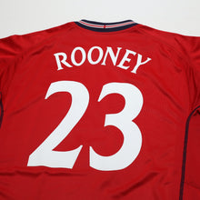 Load image into Gallery viewer, 2002/04 Rooney #23 England Vintage Umbro Away Debut Football Shirt XL Australia9