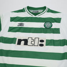 Load image into Gallery viewer, 1999/01 Viduka #36 Celtic Vintage Umbro Home Football Shirt (M)2