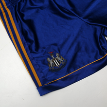Load image into Gallery viewer, 1998/99 Newcastle United Vintage adidas Away Kit Football Shorts (M) 34" Waist3