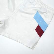 Load image into Gallery viewer, 1991/92 West Ham United Vintage Bukta Home Football Shorts 30" Waist6