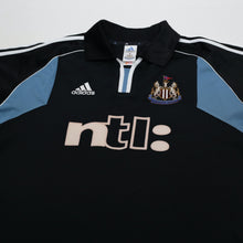 Load image into Gallery viewer, 2000/01 Shearer #9 Newcastle United Vintage adidas Away Football Shirt (L)2