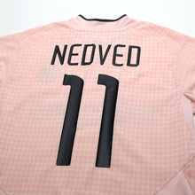 Load image into Gallery viewer, 2003/04 Nedved #11 Juventus Vintage Nike away Football Shirt (L)7