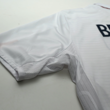 Load image into Gallery viewer, 2005/07 Beckham #7 England Vintage Umbro Home Football Shirt (L) WC 200612