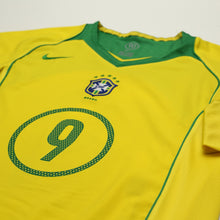 Load image into Gallery viewer, 2004/06 Ronaldo #9 Brazil Vintage Nike Home Football Shirt (L) Total 904
