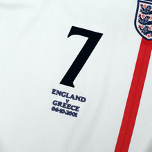Load image into Gallery viewer, 2001/03 Beckham #7 England Vintage Umbro Home Greece Football Shirt (M)8