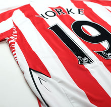 Load image into Gallery viewer, 2007/08 YORKE #19 Sunderland Vintage Umbro Football Shirt (M/L)