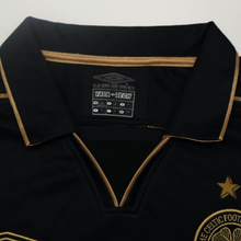 Load image into Gallery viewer, 2003/04 Larsson #7 Celtic Vintage Umbro Away Football Shirt (L)