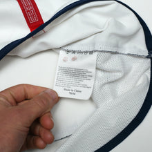 Load image into Gallery viewer, 2001/03 Beckham #7 England Vintage Umbro Home Greece Football Shirt (XL)19