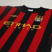 Load image into Gallery viewer, 2011/12 Manchester City Vintage Umbro Away Football Shirt (M) 40