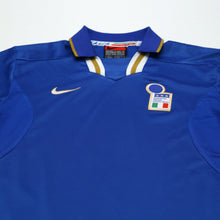 Load image into Gallery viewer, 1996/97 Italy Vintage Nike Home Football Shirt (M) Euro 963