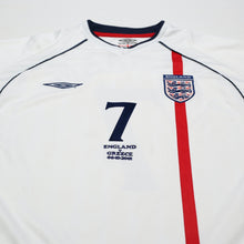Load image into Gallery viewer, 2001/03 Beckham #7 England Vintage Umbro Home Greece Football Shirt (XL)3