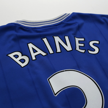 Load image into Gallery viewer, 2009/10 Baines #3 Everton Vintage le coq sportif Home Football Shirt (M)11