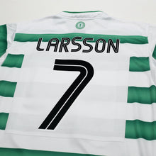 Load image into Gallery viewer, 2003/04 Larsson #7 Celtic Vintage Umbro European Home Football Shirt (M)8