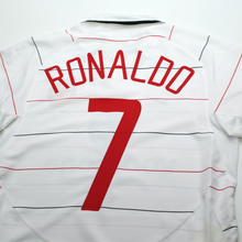 Load image into Gallery viewer, 2003/04 Ronaldo #7 Manchester United Vintage Nike Third Football Shirt (S)8
