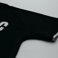 Load image into Gallery viewer, 1998/99 Celtic Vintage Umbro Football Training Shirt (M)10