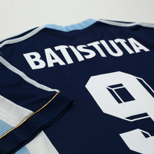 Load image into Gallery viewer, 1998/99 Batistuta #9 Argentina Vintage adidas Away Football Shirt (L) WC 199815