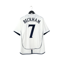 Load image into Gallery viewer, 2001/03 Beckham #7 England Vintage Umbro Home Greece Football Shirt (L)1