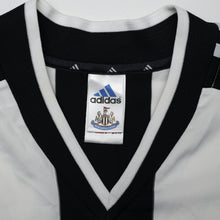 Load image into Gallery viewer, 2001/03 Shearer #9 Newcastle United Vintage adidas Home Football Shirt (XL)15