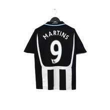 Load image into Gallery viewer, 2007/09 Martins #9 Newcastle United Vintage adidas Home Football Shirt (M)0