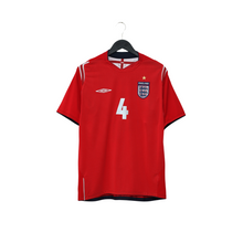 Load image into Gallery viewer, 2004/06 Gerrard #4 England Vintage Umbro Away Football Shirt (M) EURO 20041