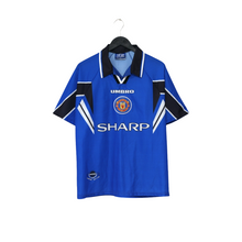 Load image into Gallery viewer, 1996/98 Cantona #7 Manchester United Vintage Umbro Third Football Shirt (M)1
