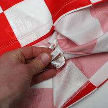 Load image into Gallery viewer, 1996/98 Croatia Vintage Lotto Home Football Shirt (L) Euro 9613