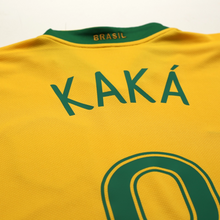 Load image into Gallery viewer, 2006/08 Kaka #8 Brazil Vintage Nike World Cup 06 Home Football Shirt (M)10