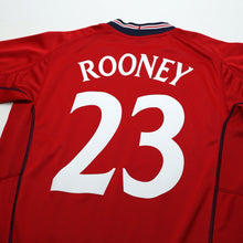Load image into Gallery viewer, 2002/04 Rooney #23 England Vintage Umbro Away Debut Football Shirt (M) Australia10