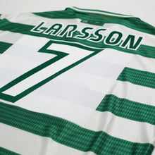 Load image into Gallery viewer, 1997/99 Larsson #7 Celtic Vintage Umbro Home Football Shirt (XL)12