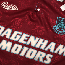 Load image into Gallery viewer, 1991/92 WEST HAM UNITED Vintage Bukta Home Football Shirt (S) 34/366