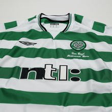 Load image into Gallery viewer, 2001 Moravcik #10 Celtic Umbro Home Football Shirt (XL) Tom Boyd Testimonial3