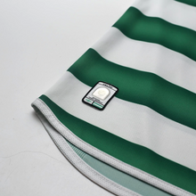 Load image into Gallery viewer, 2003/04 Larsson #7 Celtic Vintage Umbro European Home Football Shirt (L)