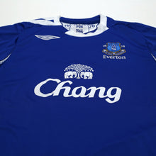 Load image into Gallery viewer, 2006/07 Cahill #17 Everton Vintage Umbro Home Football Shirt (M)3