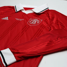 Load image into Gallery viewer, 1999 Beckham #7 Manchester United adidas Icons L/S Treble Football Shirt (L/XL)6