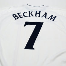 Load image into Gallery viewer, 2001/03 Beckham #7 England Vintage Umbro Home Greece Football Shirt (XL)10