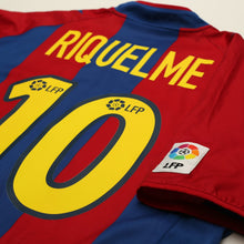 Load image into Gallery viewer, 2002/03 Riquelme #10 Barcelona Vintage Nike Home Football Shirt (M)13